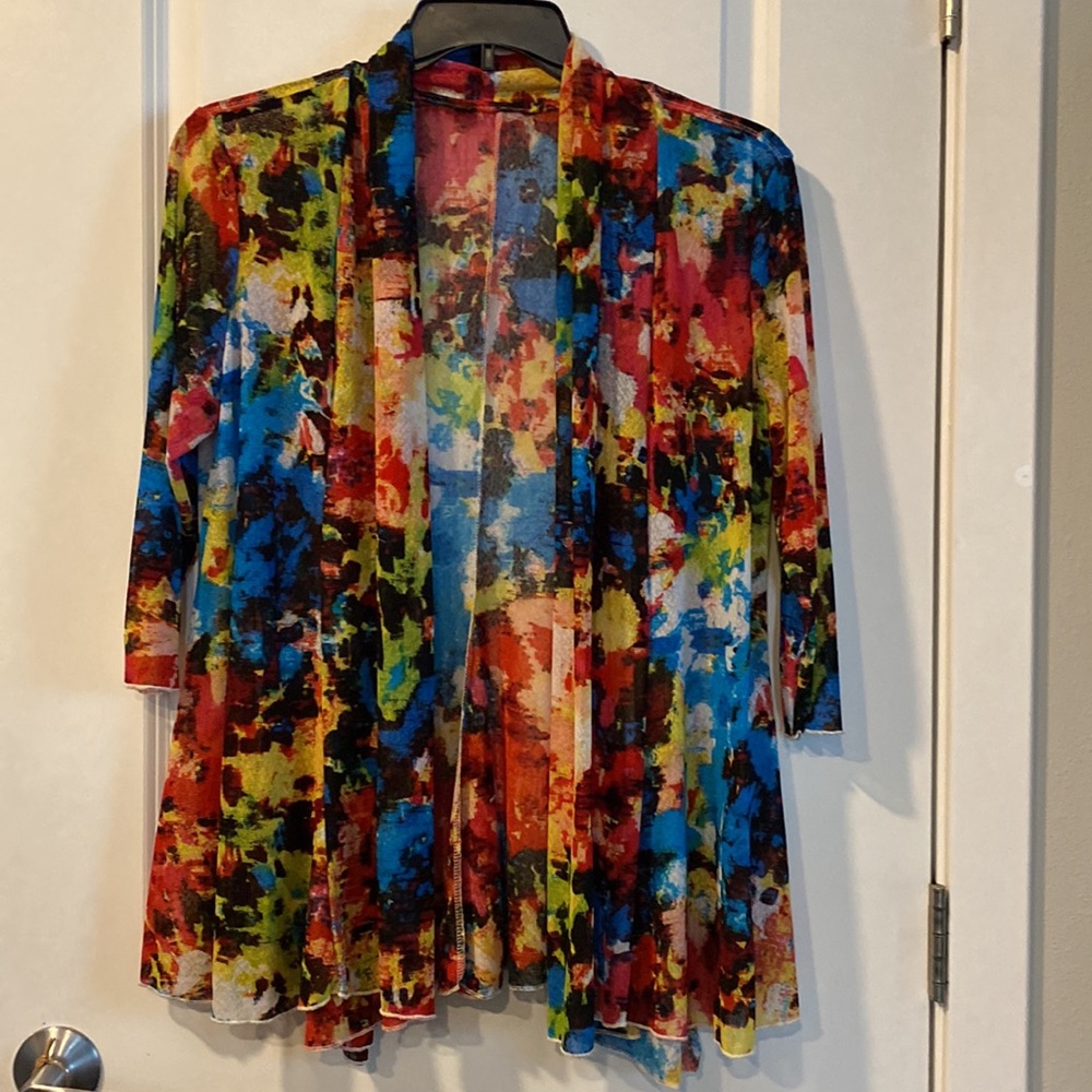 NWOT Von Maur multi color mesh swing cardigan. 3/4 sleeves 24”x27”length - Picture 3 of 5